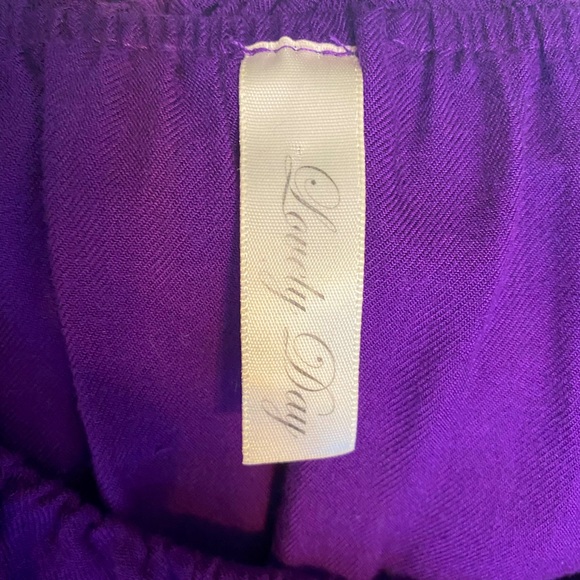 Cover up - Picture 4 of 5